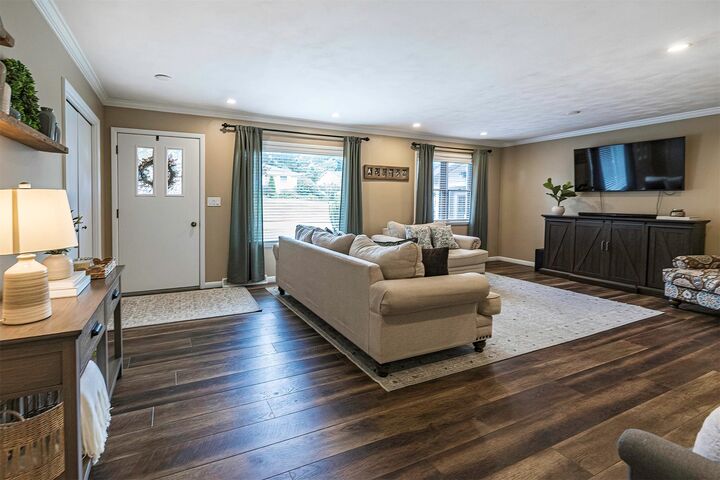 Property Photo:  544 W 57th Street  PA 16509 