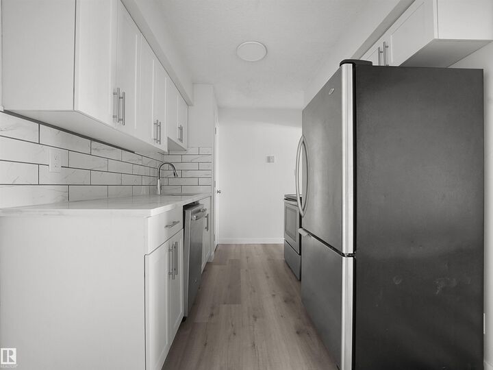 Property Photo:  14220 80 Street NW 6  AB T5C 1L6 