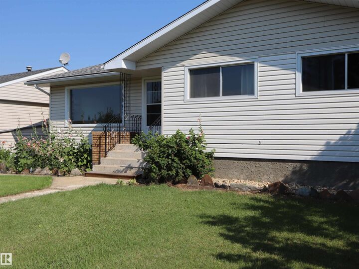 Property Photo: 4306 - 55 Ave AB T7N 1K1