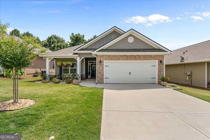Property Photo: 141 Windmill Way GA 30117