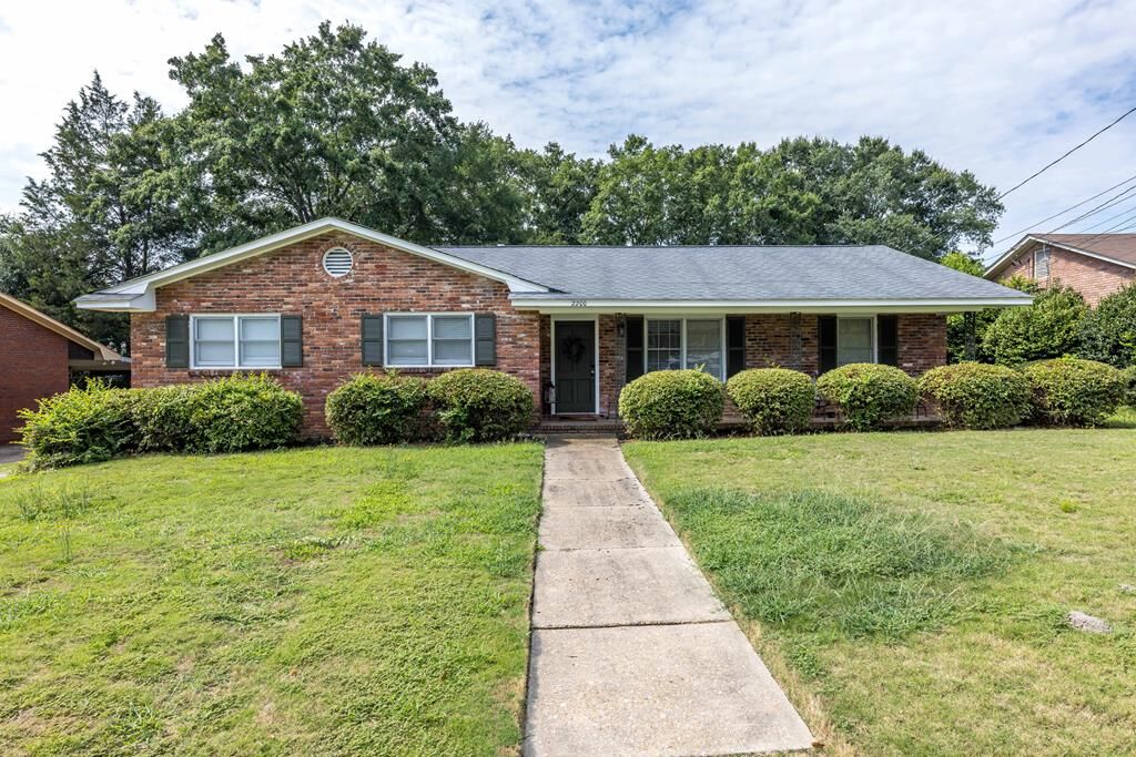 Property Photo:  2200 Lancaster Drive  GA 31904 