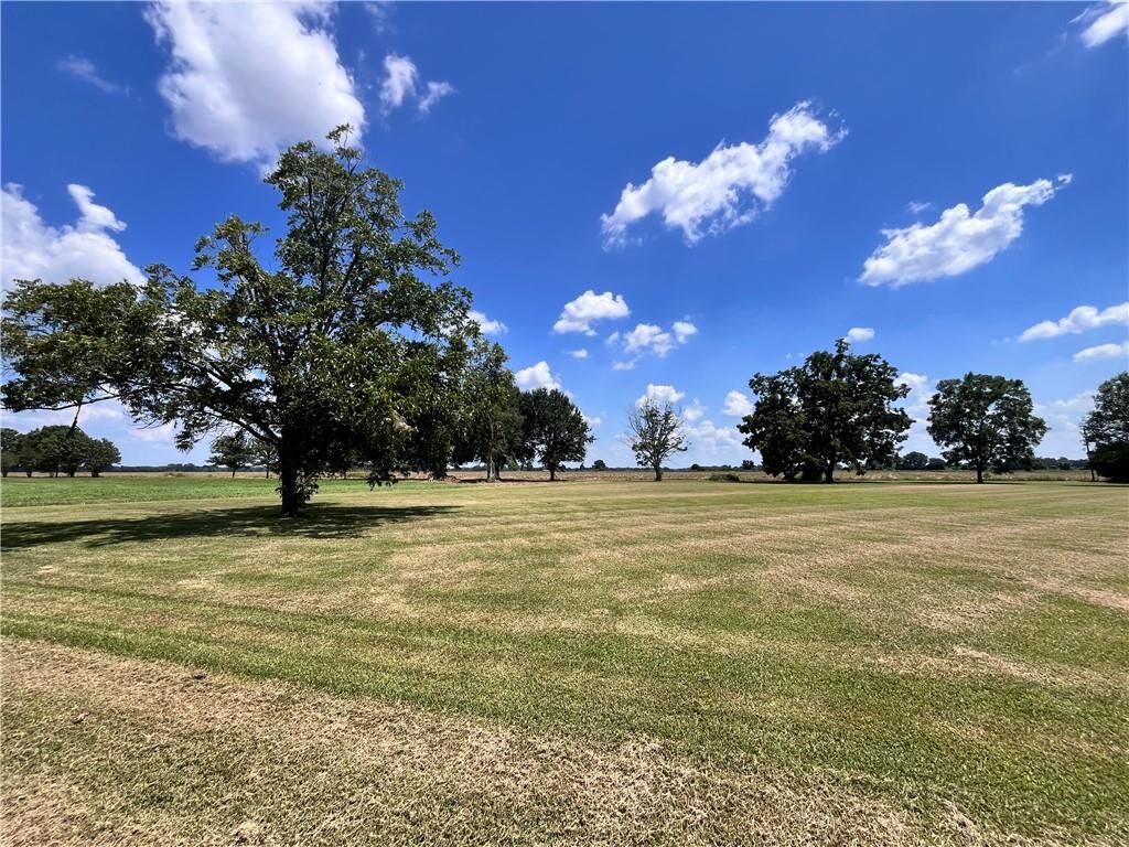 Property Photo:  451 Highway  LA 71355 
