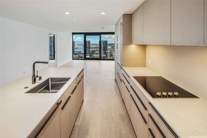 Property Photo:  333 Ward Avenue 3311  HI 96814 