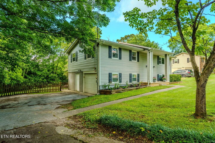 Property Photo:  10809 Ashford Drive  TN 37934 