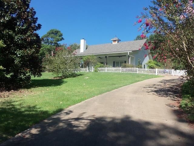 Property Photo: 1200 Shamburger Road TX 75645
