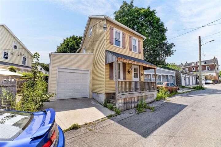 Property Photo: 703 Canning Street PA 18015
