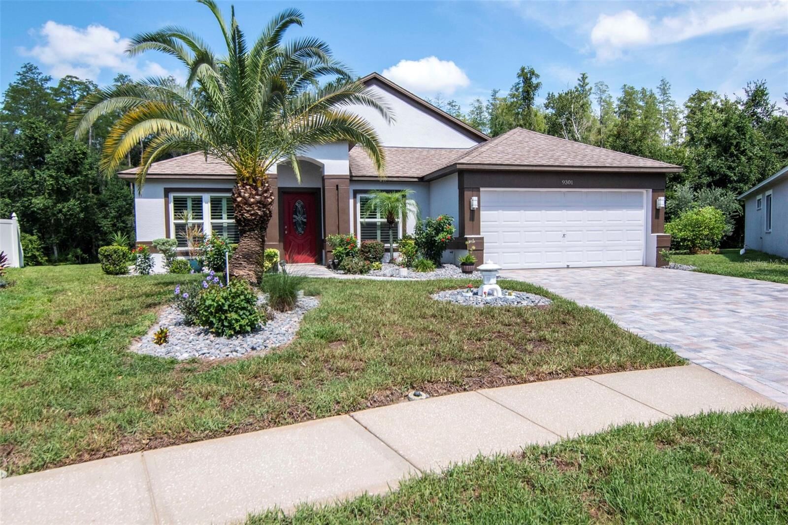 Property Photo:  9301 Brookhurst Court  FL 33647 