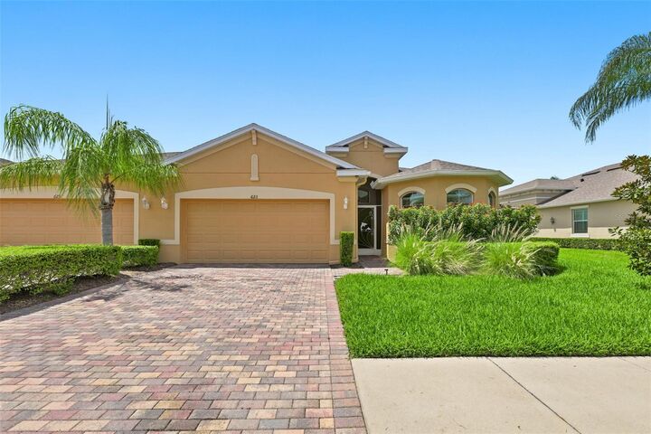 Property Photo:  623 Chipper Drive  FL 33573 