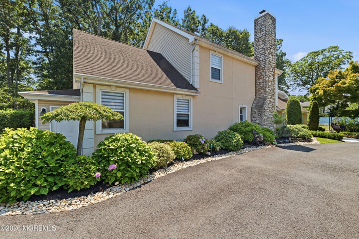 Property Photo:  450 Wall Street  NJ 07724 