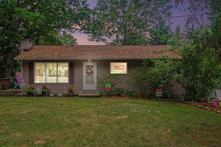 Property Photo:  45713 E Peninsula Drive E  MI 49056 