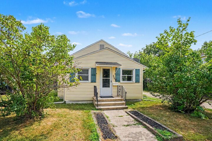 Property Photo: 926 Foley Street MI 49001