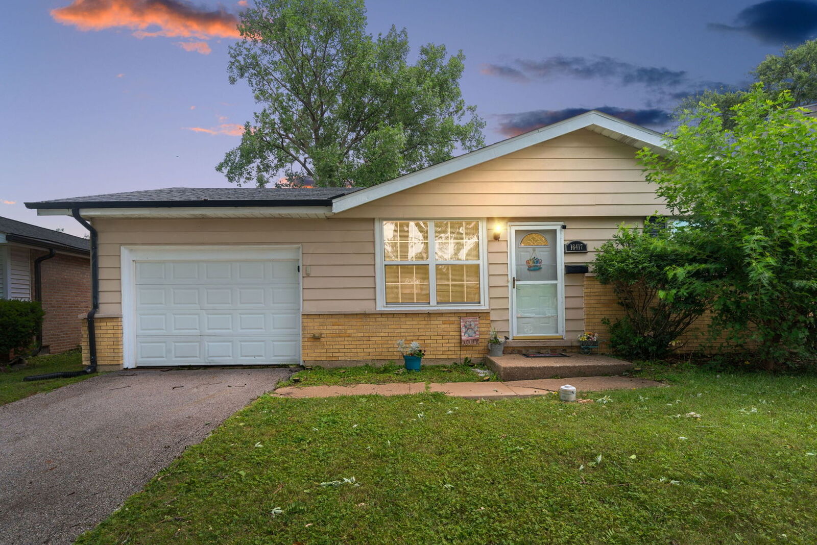 Property Photo: 16417 Harold Street IL 60452