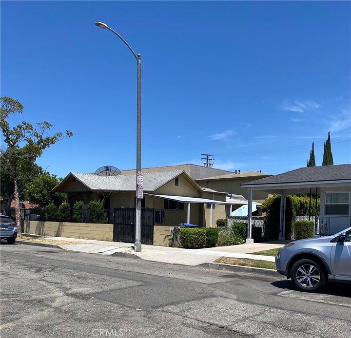 Property Photo:  1780 Lewis  CA 90813 