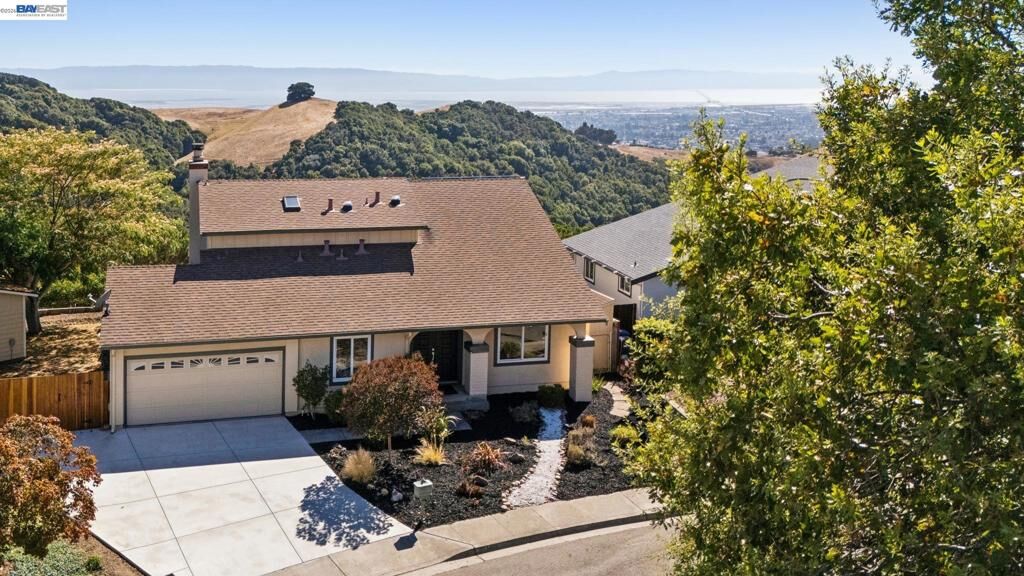 Property Photo:  3406 Otter Ct  CA 94542 