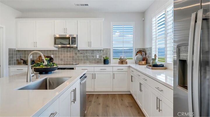 Property Photo:  2642 E Hyde Paseo  CA 91762 