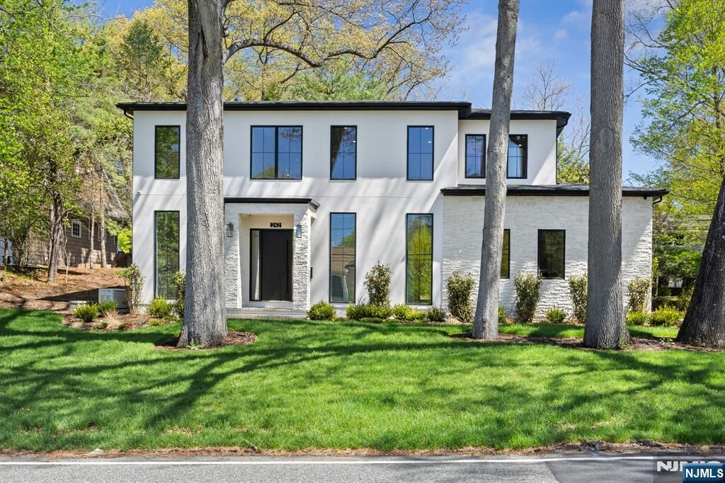 Property Photo: 242 Hardenburgh Avenue NJ 07627