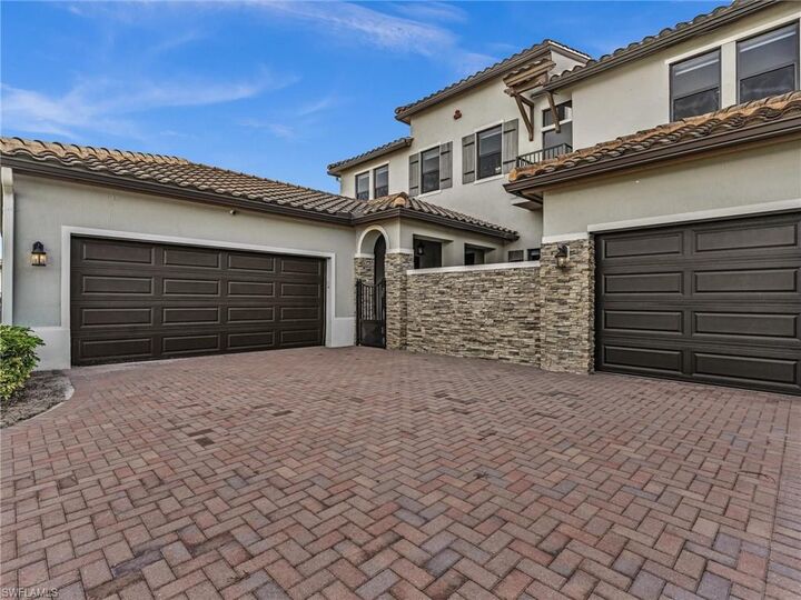 Property Photo:  4784 Sophia Dr  FL 34142 