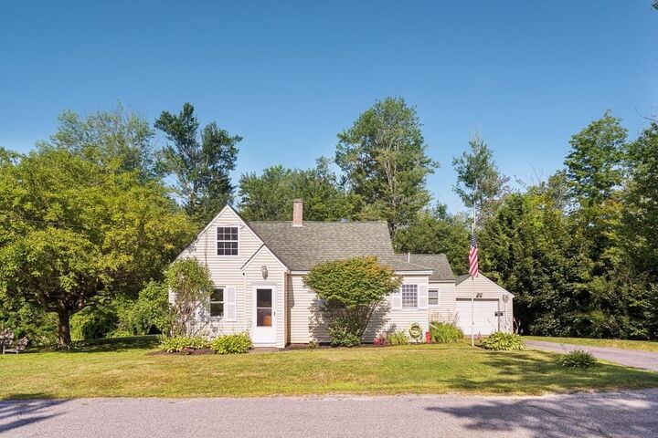 Property Photo:  174 Summer Street  NH 03773 