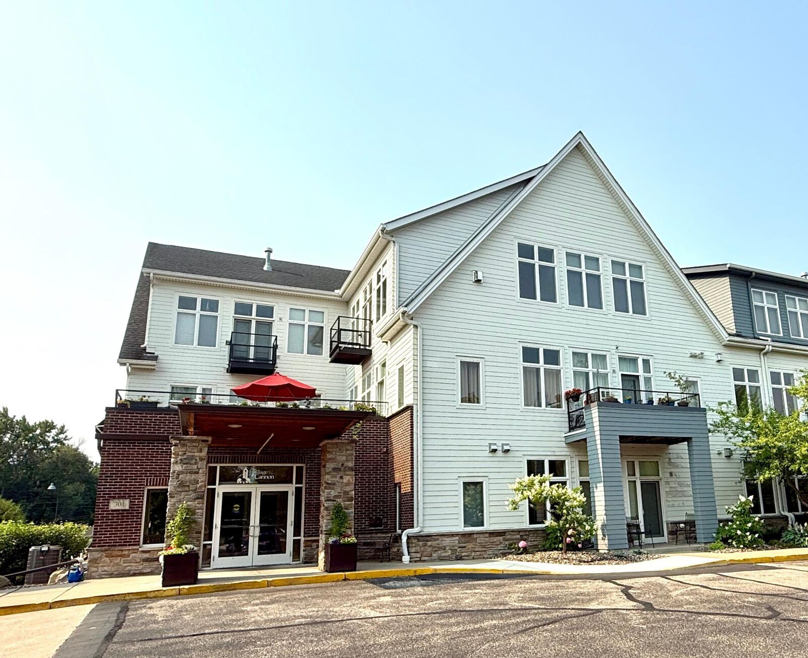 Property Photo:  301 7th Street W 2402  MN 55057 