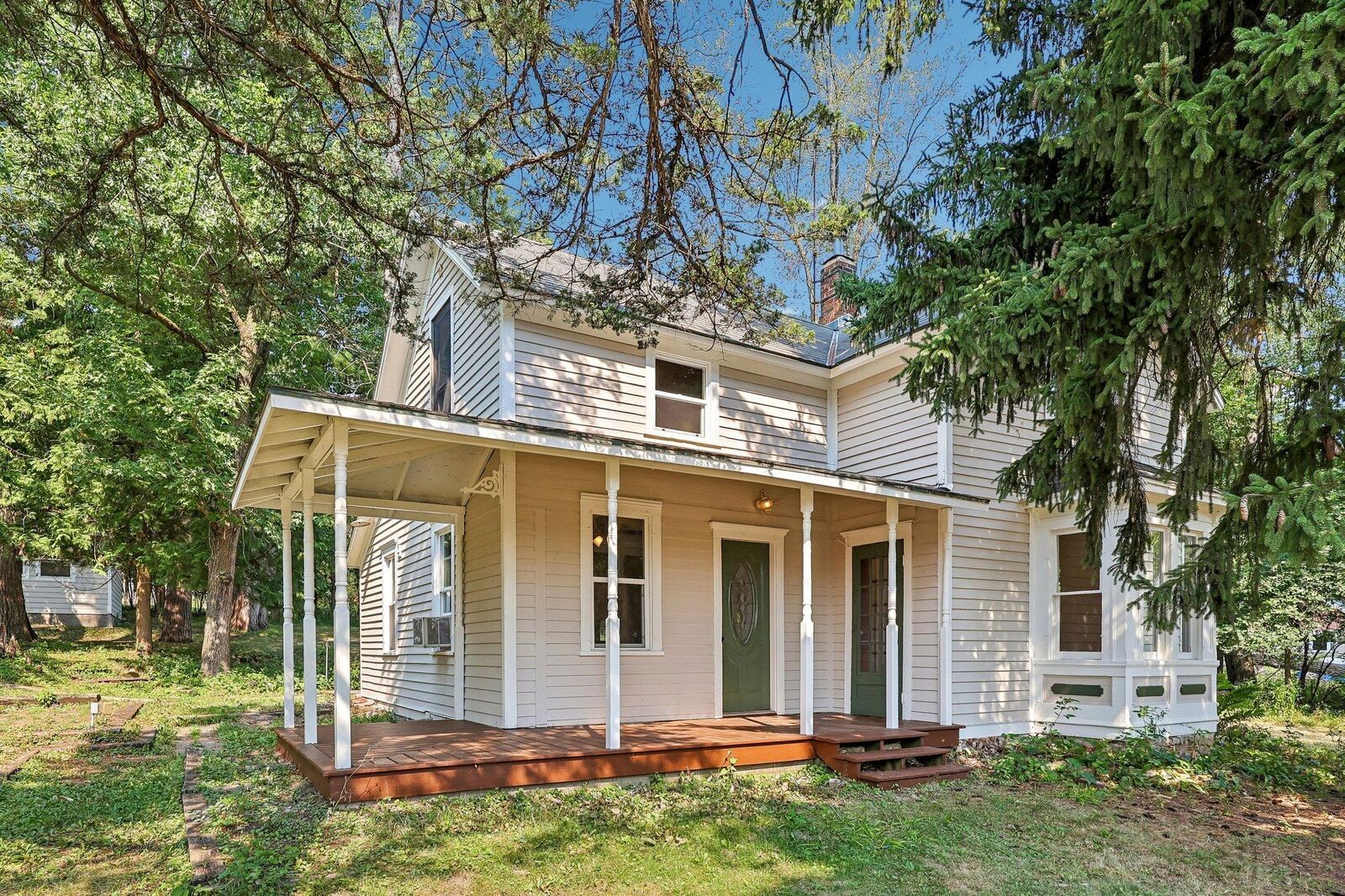 Property Photo:  3032 Saint Croix Trail S  MN 55001 