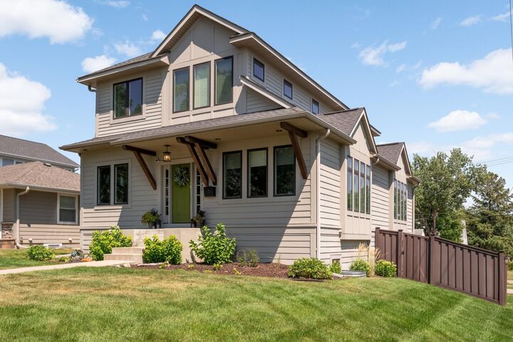 Property Photo:  5845 York Avenue S  MN 55410 