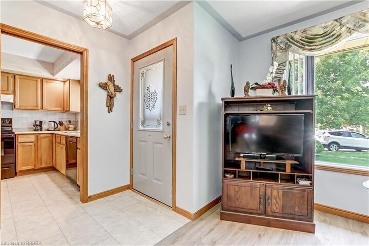 Property Photo:  27 O'Rourke Place  ON N4S 8T9 