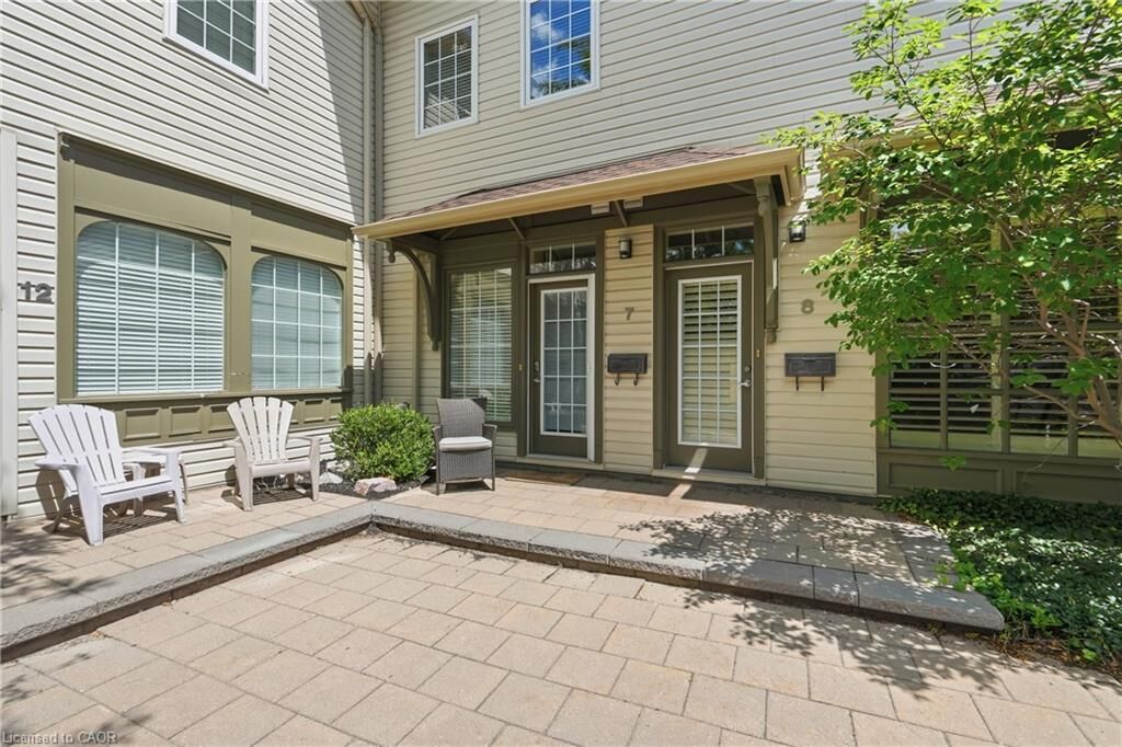 Property Photo: 49 Ontario Street 7 ON L3M 3H2