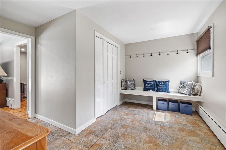 Property Photo:  3 Arrowhead Ave  MA 01501 