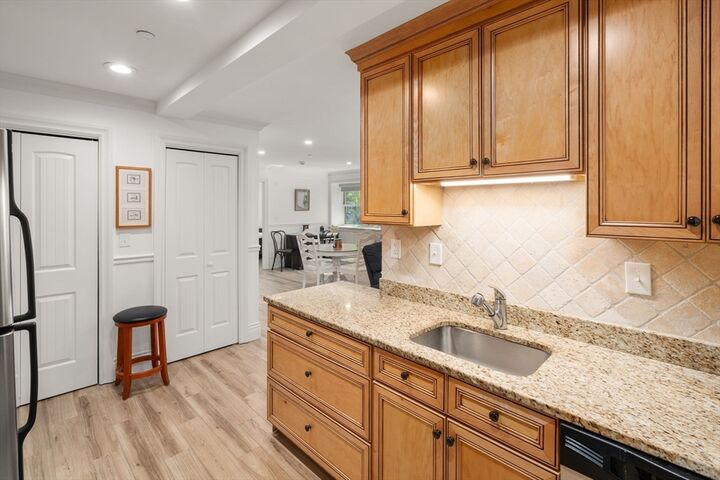 Property Photo:  12 Russell Rd 103  MA 02482 