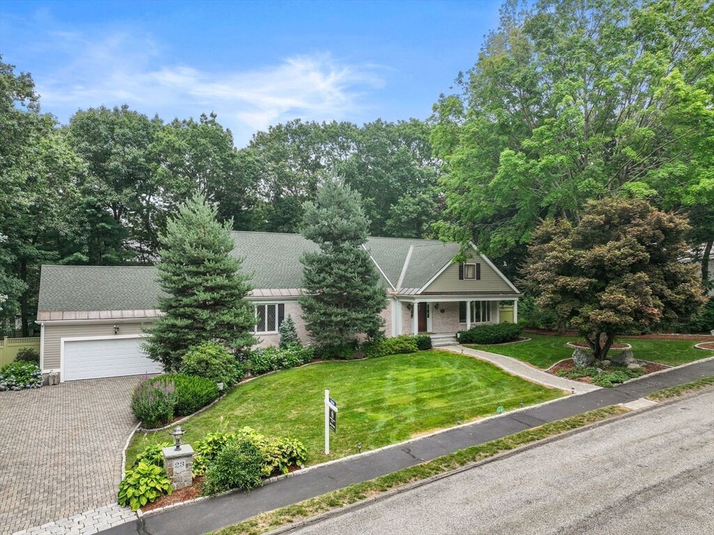 Property Photo:  23 Bellevue Road  MA 02481 