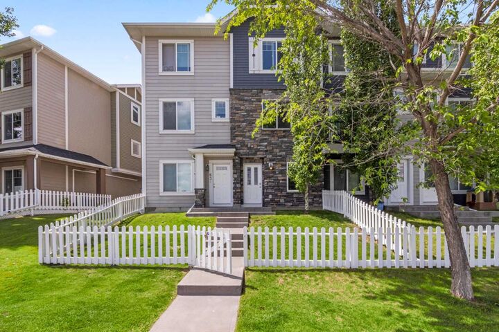 300 Marina Drive 64 — photo 1