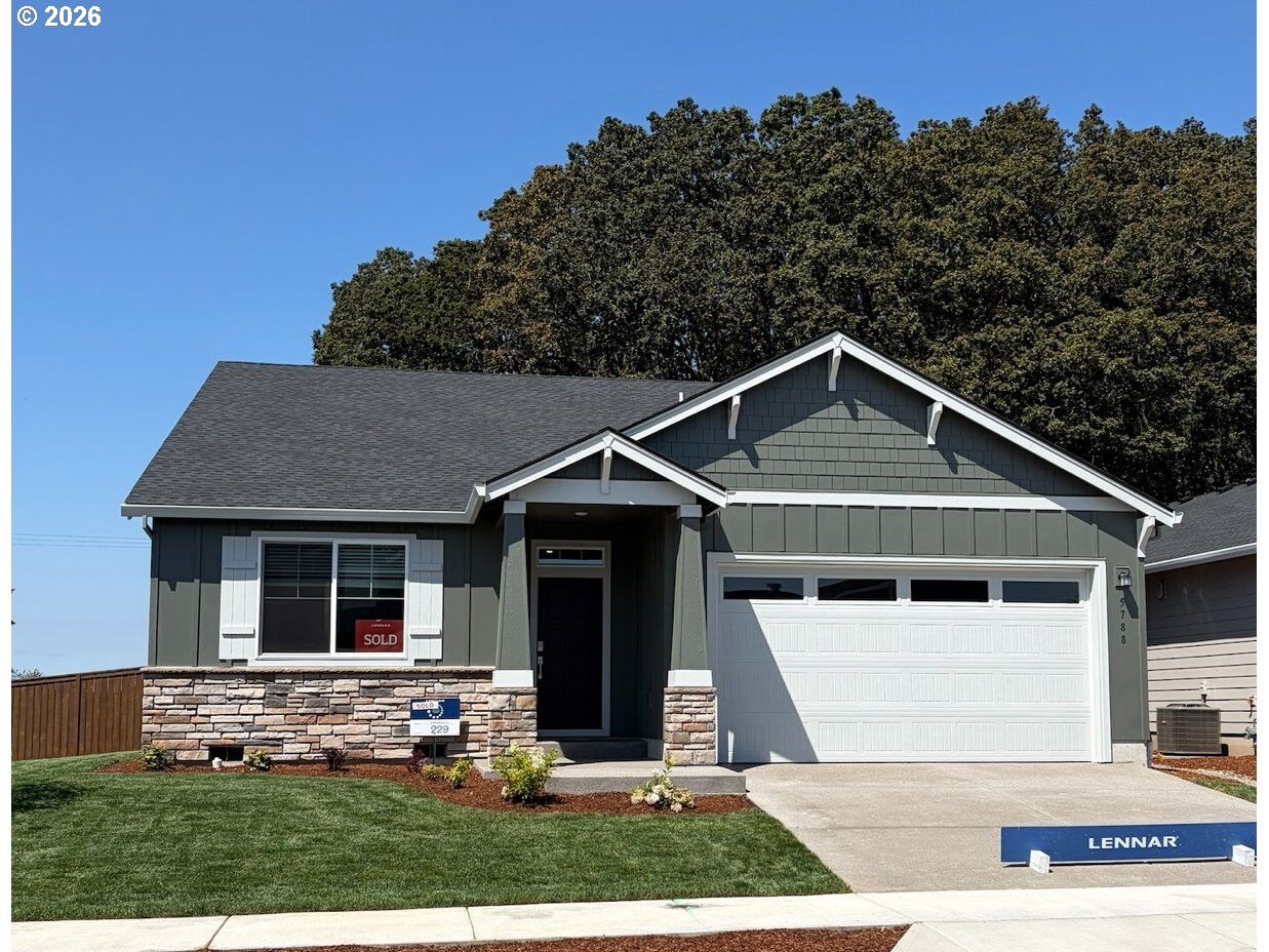Property Photo:  5777 Edward Ct SE  OR 97322 