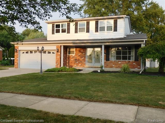 Property Photo:  5726 Marble Drive  MI 48085 