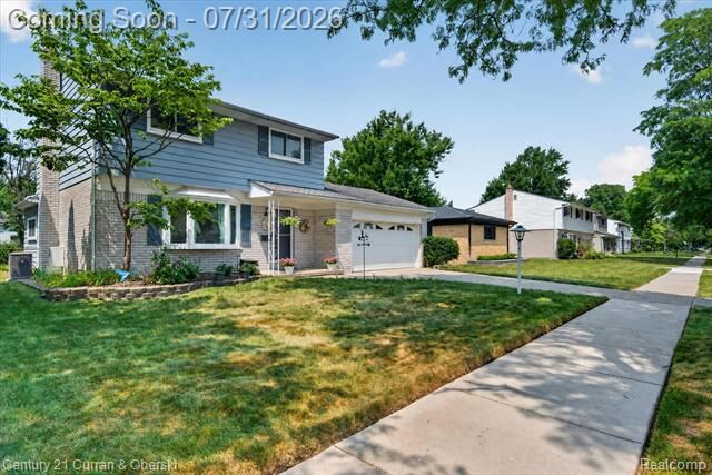 Property Photo: 14545 Richfield Street MI 48154