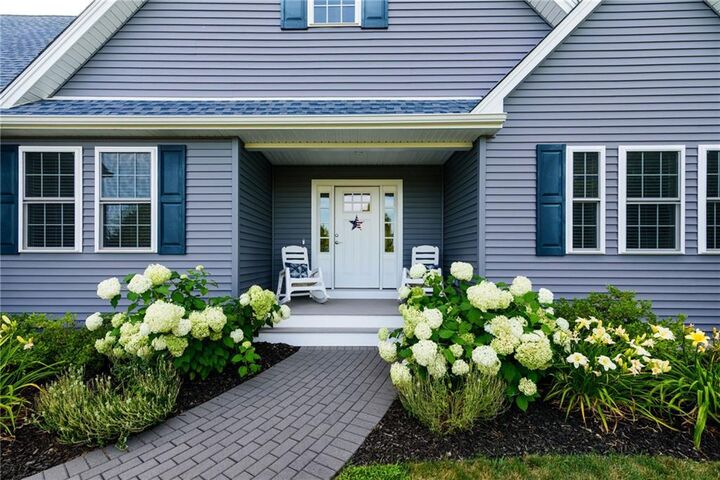 Property Photo:  11 Kendall Court  RI 02813 