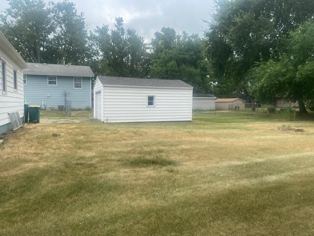 Property Photo:  850 E Briar Lane  WI 53511 