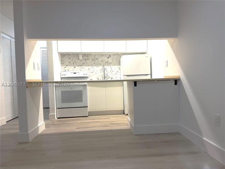 Property Photo: 291 NW 177th St C-120 FL 33169