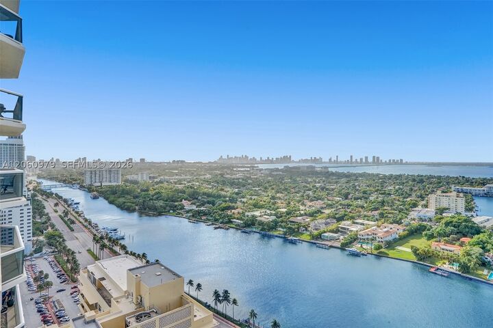 Property Photo:  4775 Collins Ave 3007  FL 33140 