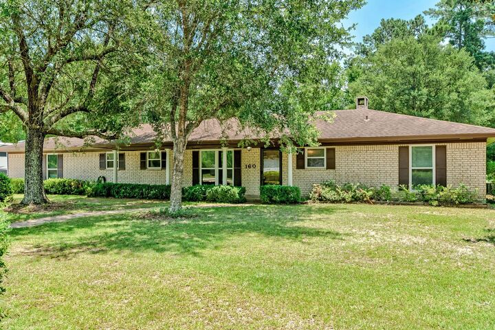 Property Photo:  160 Linda Lane  TX 77657 