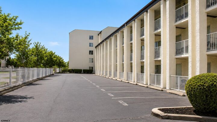 Property Photo:  4600 W Brigantine Ave 208  NJ 08203 