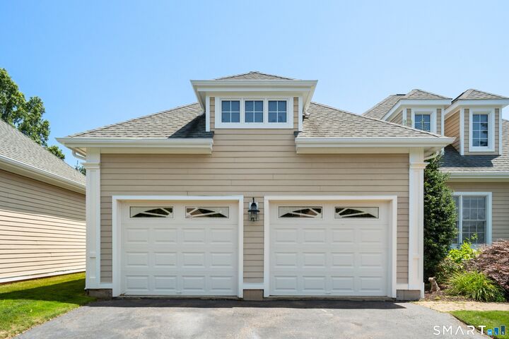 Property Photo:  19 Mulligan Drive 19  CT 06492 