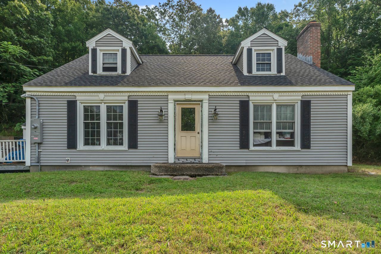 Property Photo: 72 Winter Avenue CT 06417