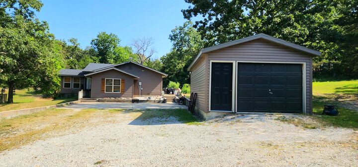 Property Photo:  8814 County Road  MO 65608 