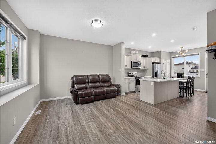 Property Photo: 3281 Chuka Boulevard SK S4V 3K7