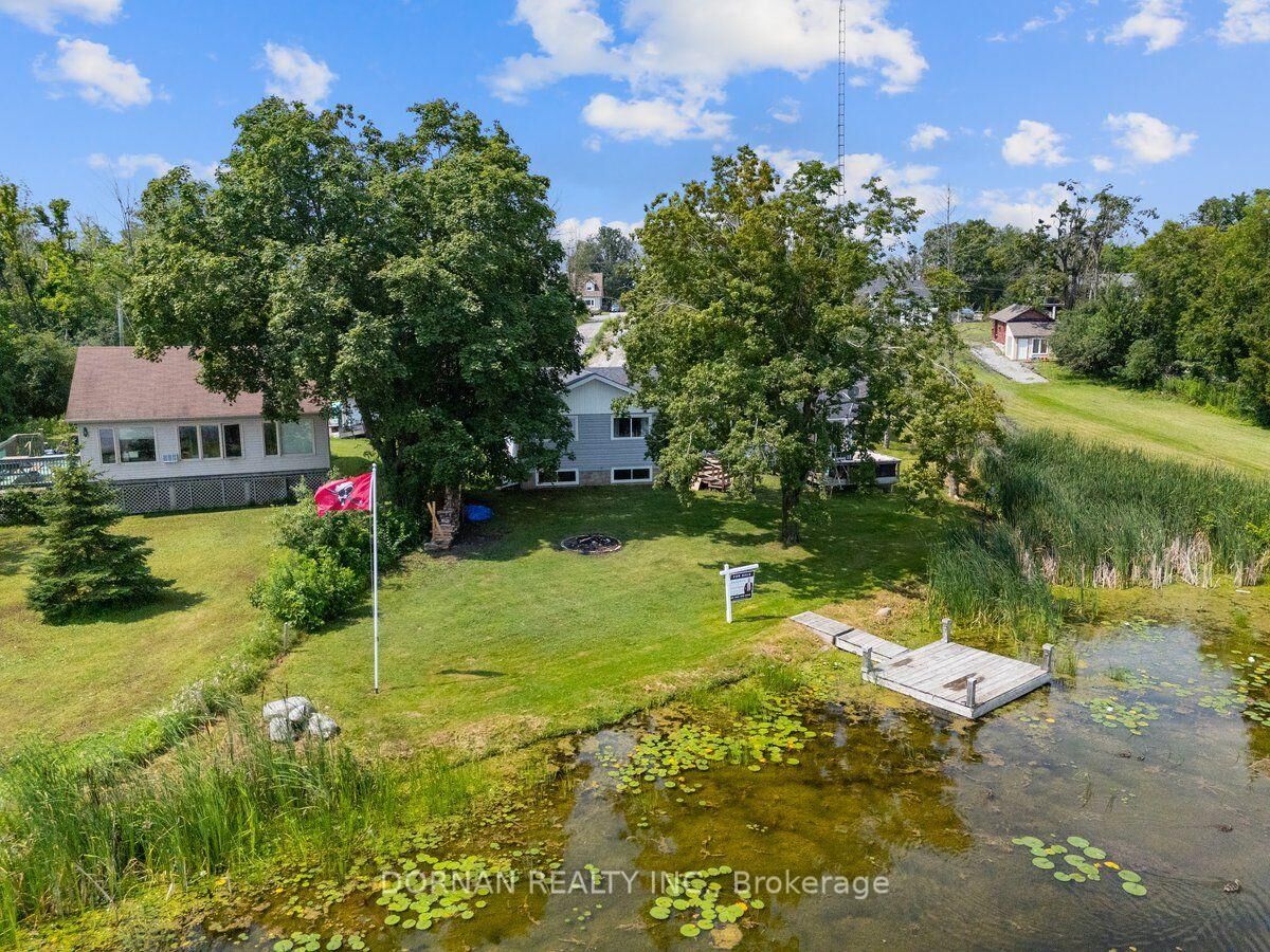 Property Photo:  24 Butternut Drive  ON K9V 4R1 