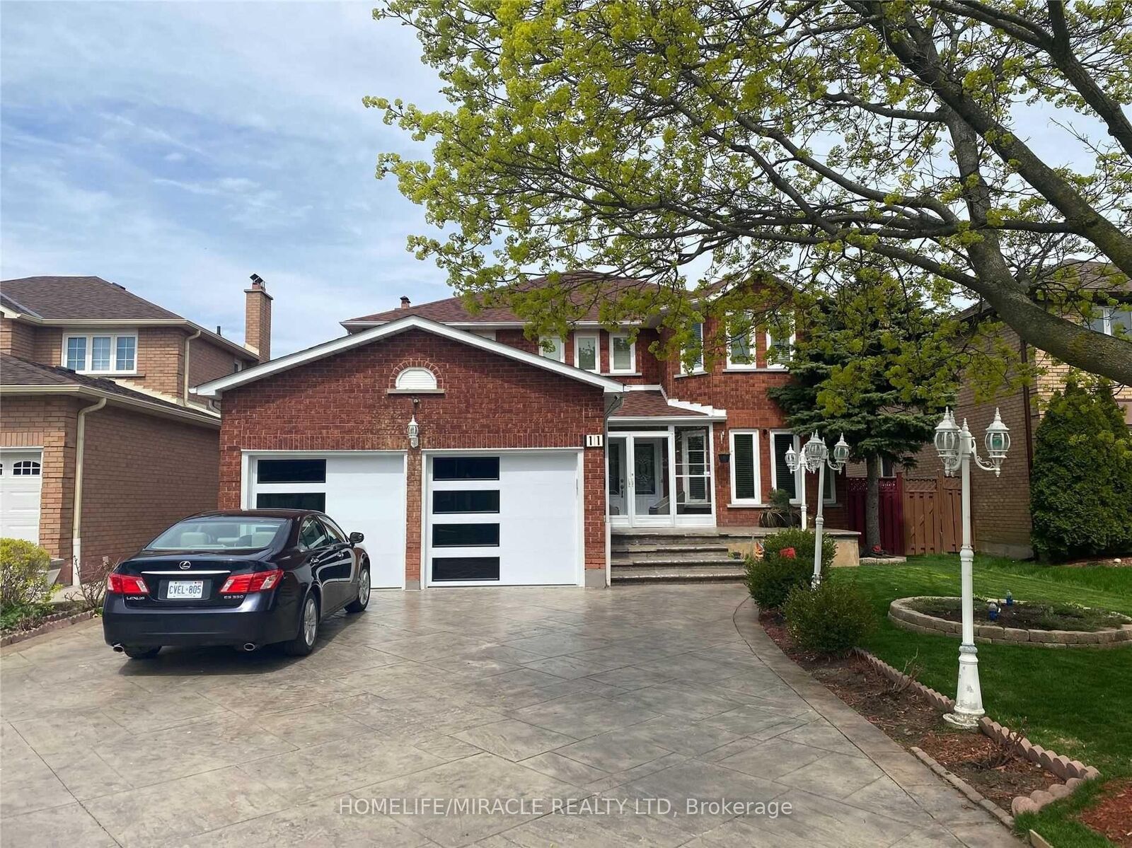 Property Photo: 11 Phelps Drive ON L6X 3V5