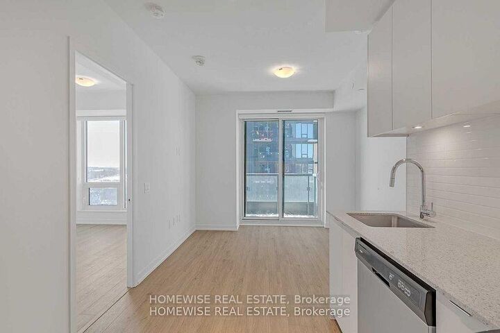 Property Photo:  8868 Yonge Street 1011E  ON L4C 0T4 
