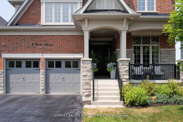 Property Photo: 4 Larkin Avenue ON L7B 0N8