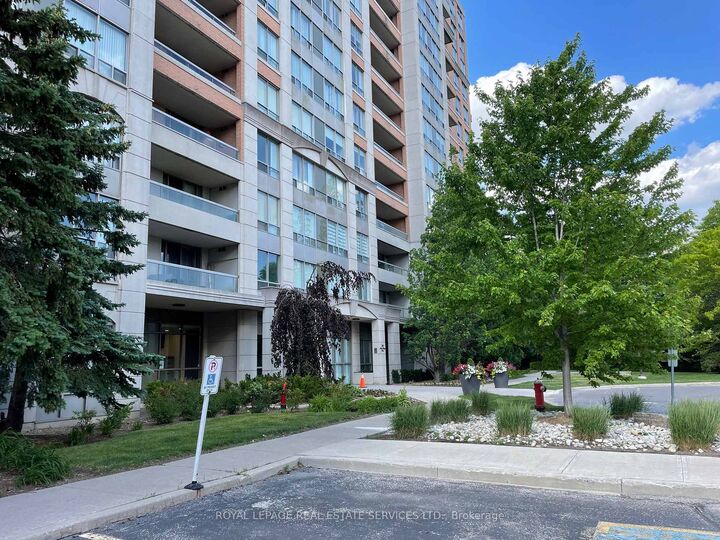 Property Photo:  29 Northern Heights Drive 203  ON L4B 4L8 