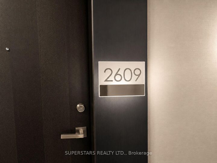 Property Photo: 365 Church Street 2609 ON M5B 0B5